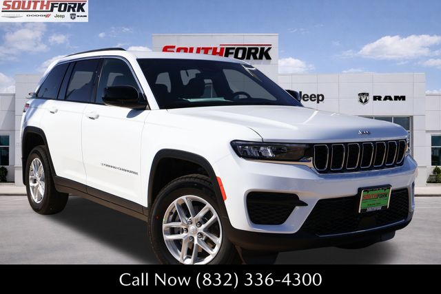 2026 Jeep Grand Cherokee Laredo