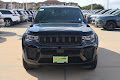 2027 Jeep Grand Cherokee Laredo Altitude